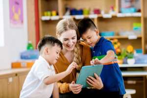 6 cách dạy tiếng anh cho trẻ hiệu quả cha mẹ có thể áp dụng